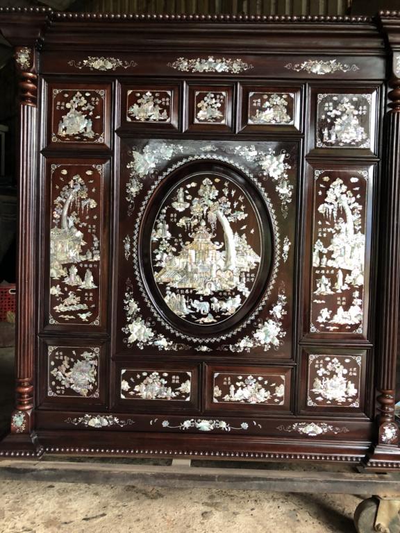 TỦ THỜ GỖ GÕ CẨN ỐC XÀ CỪ – TỦ 13 TRÁM, CẨN (KHẢM) ỐC ĐỎ 3 MẶT