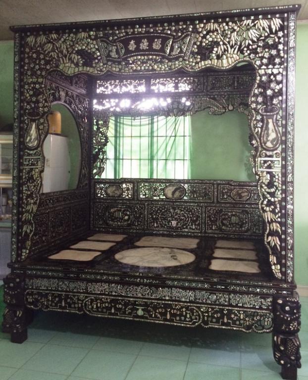 Nhận sửa chữa các loại đồ  gỗ cẩn ốc xà cừ 