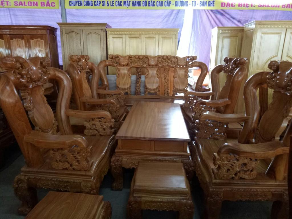 Bàn ghế salong  gỗ đỏ 