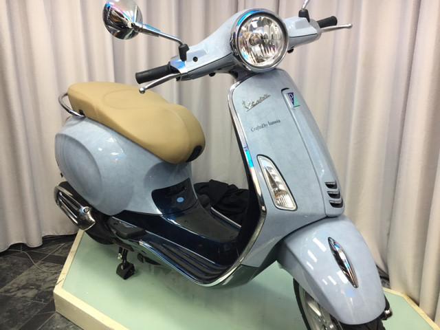 Nghệ nhân sơn mài Việt cẩn vỏ trứng lên chiếc xe độc nhất vô nhị