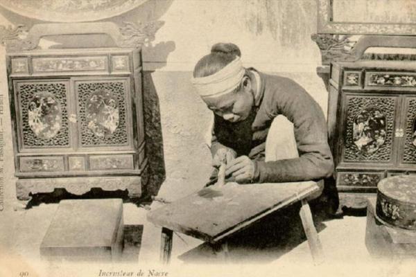 Tranh khảm xà cừ 