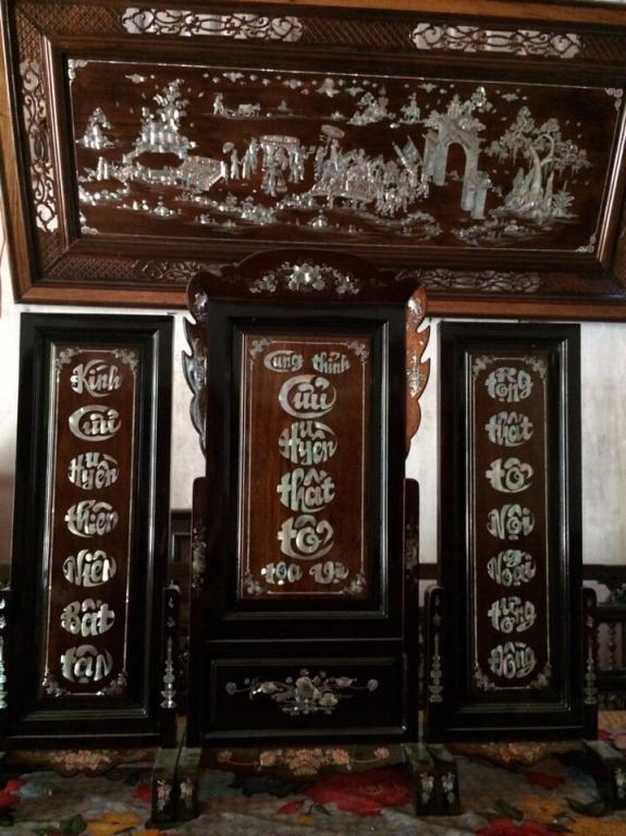 Cẩn ốc xà cừ ( khảm trai)